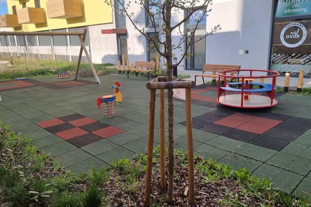 Apartamento Komfortna Novostavba V Centre Poprad Exterior foto